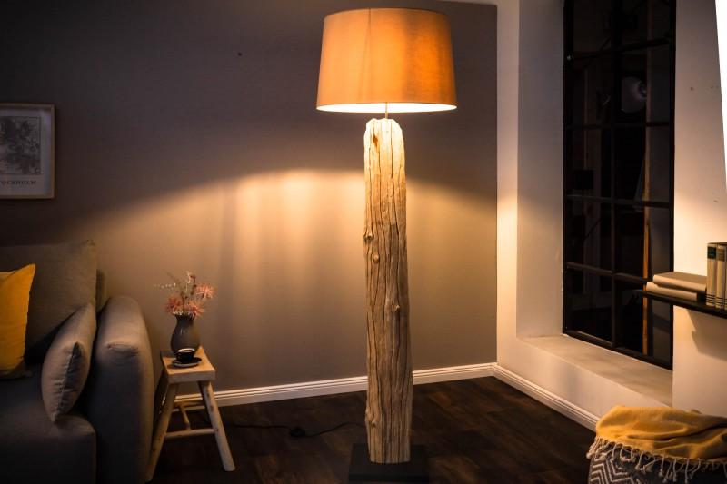Ručne vyrábaná stojanová lampa ROUSILIQUE 175 cm béžová, z naplaveného dreva