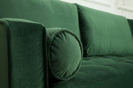 Elegantná rohová pohovka COZY VELVET 260 cm smaragdovo zelená zamat