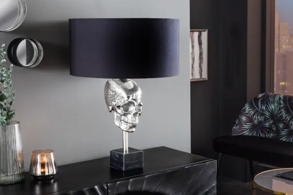 Extravagantná stolová lampa SKULL 56 cm, strieborná, čierna