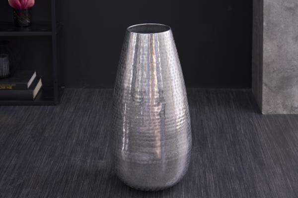 Elegantná váza ORIENTAL II 49 cm, strieborná, tepaný dizajn