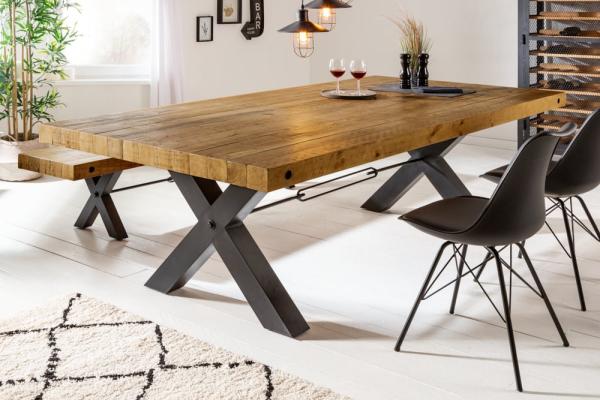 Masívny jedálenský stôl THOR 200 cm z hnedého borovicového dreva