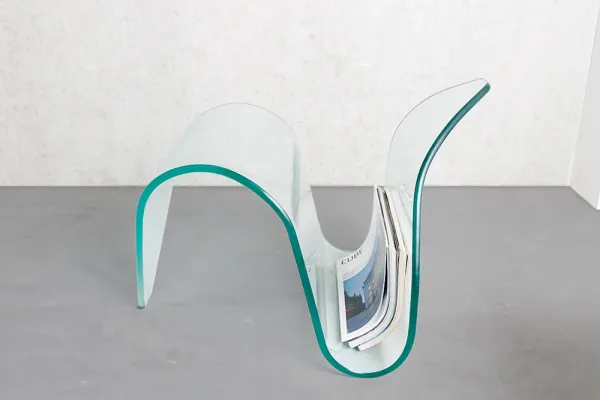 Extravagantný sklenený konferenčný stolík FANTOME 62 cm transparentný