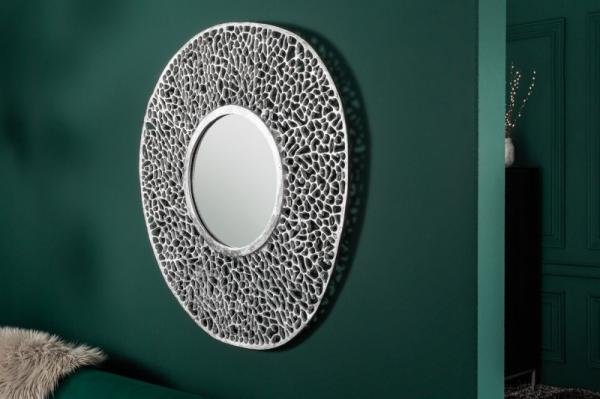 Elegantné nástenné zrkadlo LEAF S 76 cm strieborné