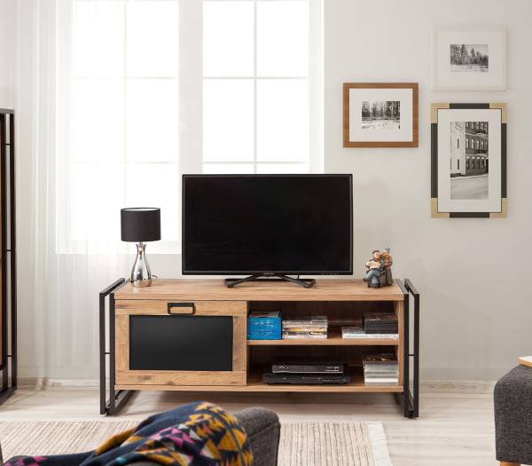 Priemyselný TV stolík ARCAS 130 cm, MDF, borovicová dýha, čierny