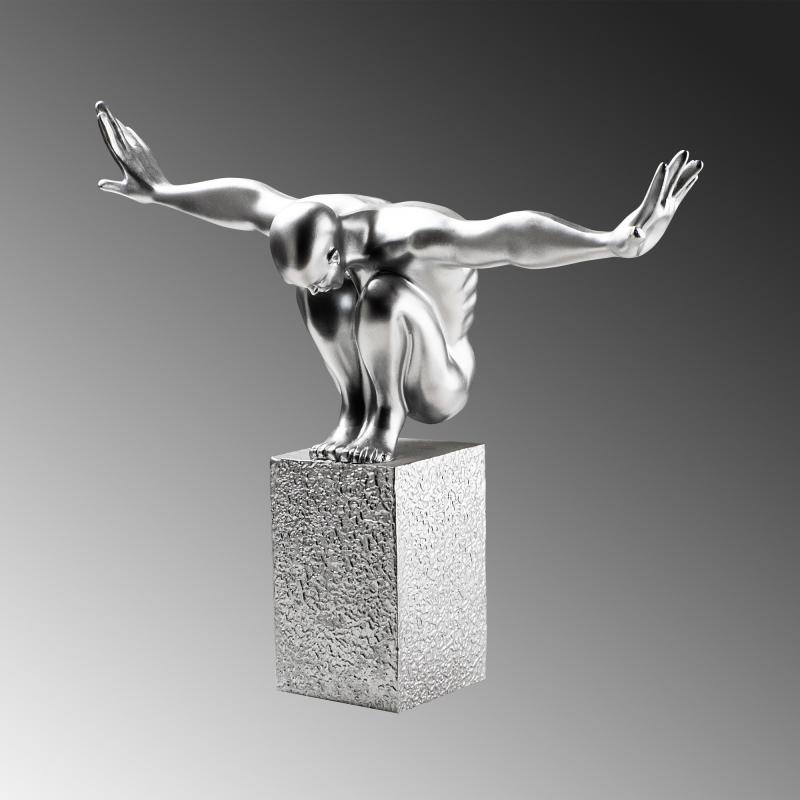 Dizajnová dekoračná socha SAUTER 50 cm, kov, strieborná