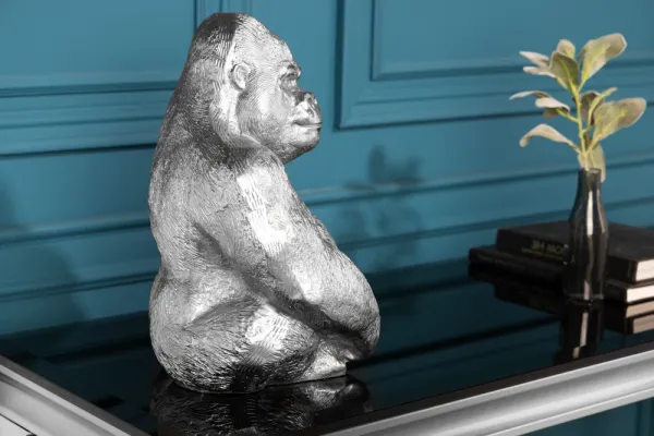 Dekoratívna figúrka gorily KONG 43 cm, strieborná