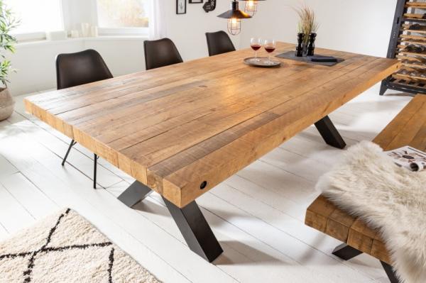 Masívny jedálenský stôl THOR 240 cm z prírodného borovicového dreva