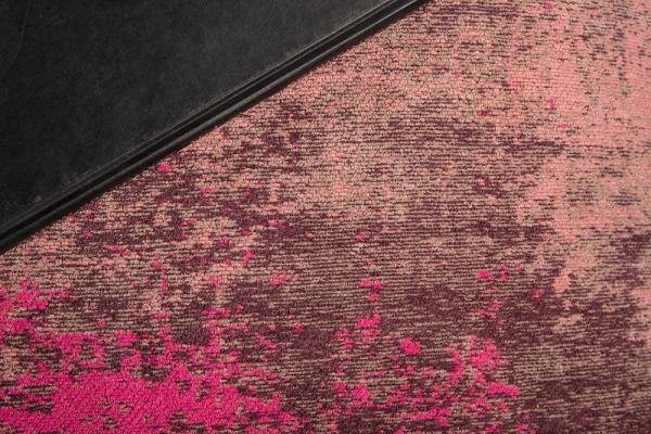 Dizajnový podlahový vankúš ABSTRACT 70 cm červeno ružový