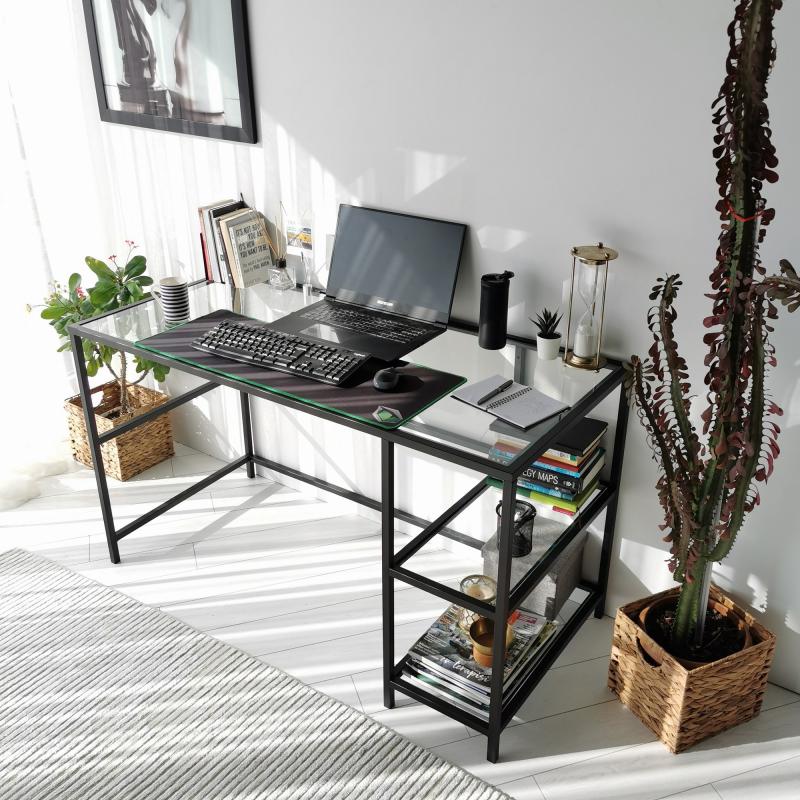 Dizajnový pracovný stôl MASASI 130 cm, čierny