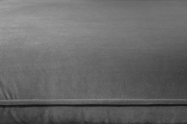 Dizajnová rohová pohovka FAMOUS 260 cm strieborná šedá zamatová