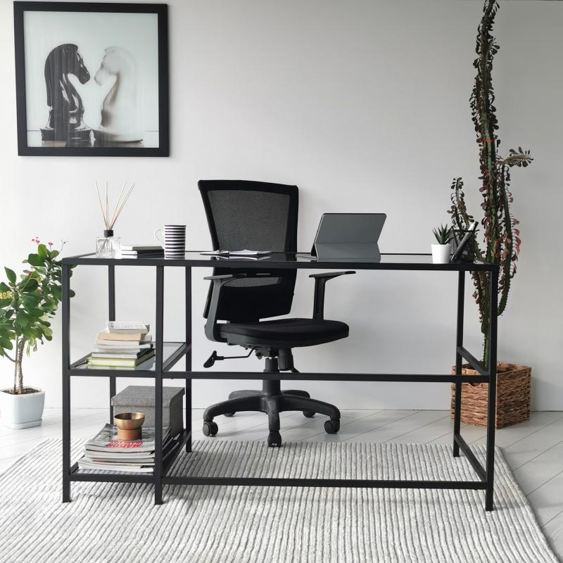Dizajnový pracovný stôl MASASI 130 cm, čierny, matný