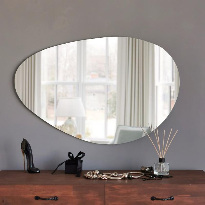 Elegantné nástenné zrkadlo PORTO 90x60 cm