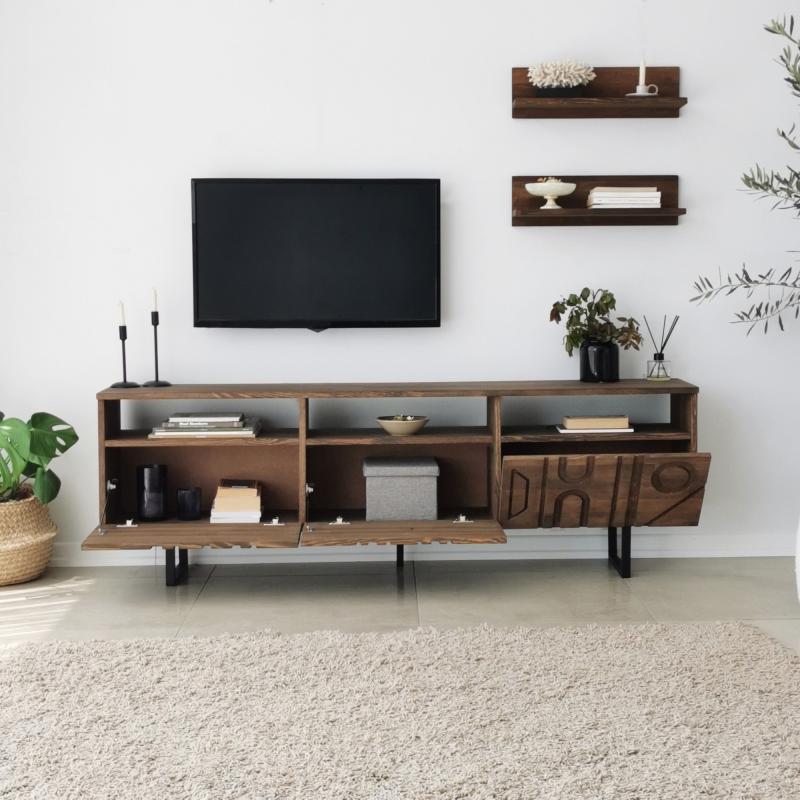 Masívny TV stolík ARISTO 170 cm borovica, prírodný