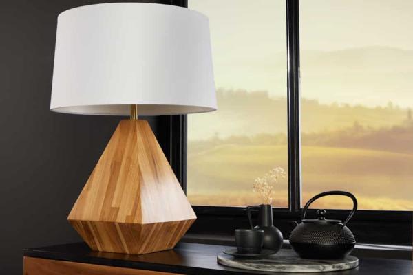 Stolová lampa z masívneho dreva DIAMOND 65 cm, teak, prírodná, biela