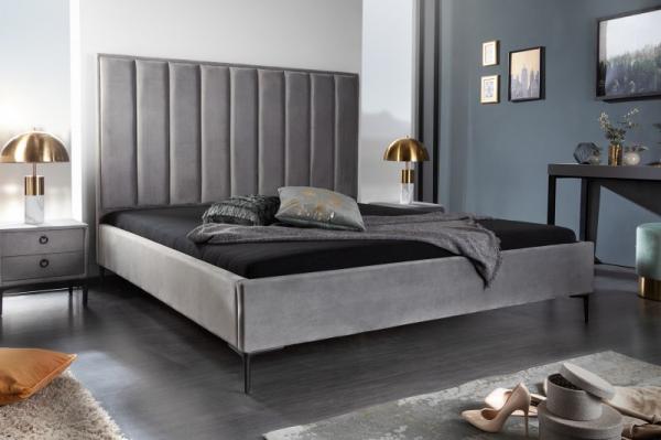 Elegantná posteľ COSMOPOLITE 180 x 200 cm striebornošedý zamat